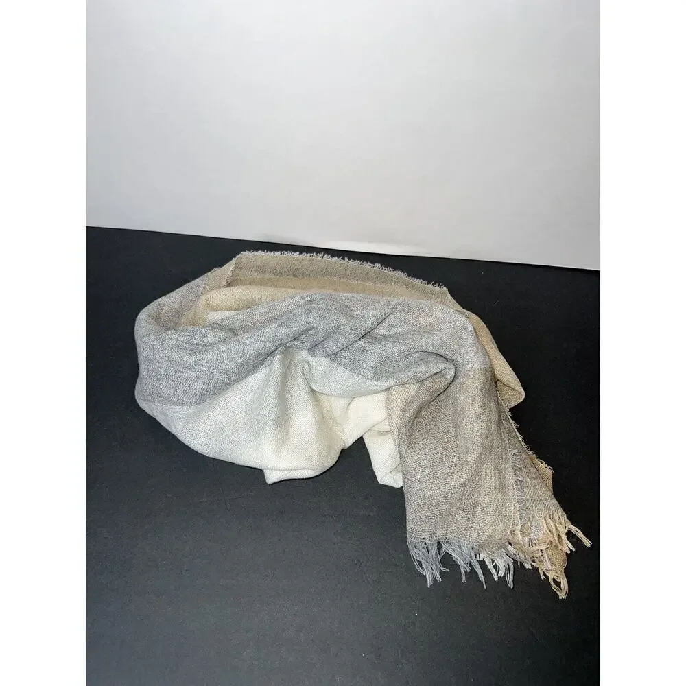 Neiman Marcus $250 Women's lightweight Cashmere Colorblock Scarf One Size 80
